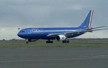 Рим Папасы Францисктің әуе борты елорда әуежайына қонды