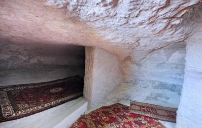 Бекет ата жер асты мешіті. Қазақстан