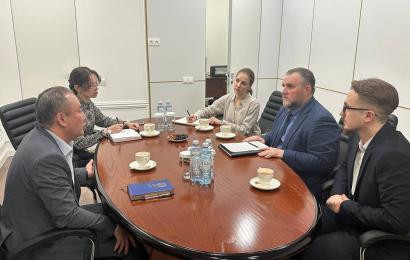 On March 17, 2025, the International Center for Interfaith and Interreligious Dialogue hosted a meeting between Bauyrzhan Bakirov, Deputy Chairman of the Center, andAlexander Klyushev, Chairman of the Association of Religious Associations of Kazakhstan.