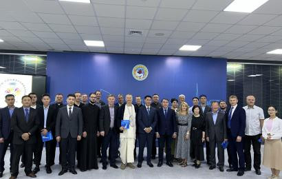 В г.Алматы состоялось заседание Клуба руководителей религиозных объединений на тему: «Роль Съезда лидеров мировых и традиционных религий в межрелигиозном диалоге»