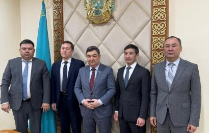 Орталық Мұсылман ақсақалдар кеңесінің өңірлік үйлестірушісі және Дін істері комитетінің төрағасымен үшжақты кездесу өткізді