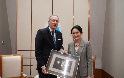 Еуразия еврейлерін қолдау ұлттық коалициясының (NCSEJ) атқарушы вице-төрағасы және бас директоры Марк Левинмен кездесу