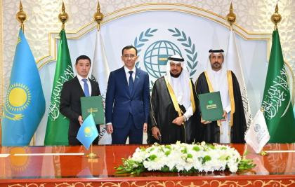 The Muslim World League hosted a Roundtable entitled “The Religious Leaders For a Fair and Peaceful World" in Mecca, Saudi Arabia.