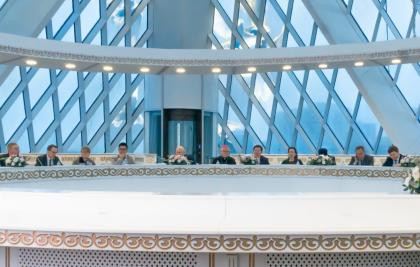 A round table on the topic «Religious freedom and civic responsibility - partnership between Kazakhstan and the USA» is currently underway