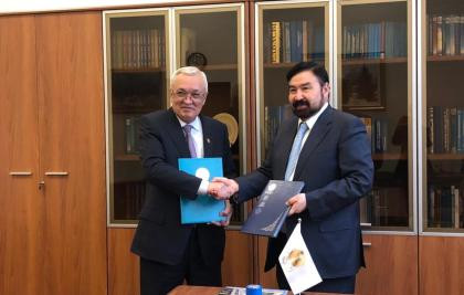 Конфессияаралық және өркениетаралық диалогты дамыту жөніндегі Н. Назарбаев орталығы Философия, саясаттану және дінтану институтымен өзара ынтымақтастық туралы Меморандумға қол қойды