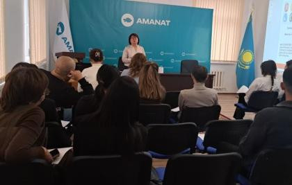 Ақмола облысы жастарына арналған ақпараттық-түсіндіру кездесулері: зайырлы мемлекет құндылықтары мен радикализация қаупі талқыланды