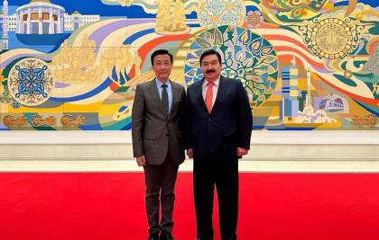 Chairman of the Management Board of the N. Nazarbayev Center Bulat Sarsenbayev met with the Ambassador of People’s Republic of China to Kazakhstan Mr. Zhang Xiao