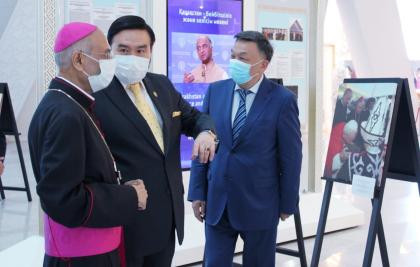 Н.Назарбаев орталығында христиан дініне арналған «Бейбітшілік пен келісім жолы» тақырыбында екінші халықаралық фотокөрменің ашылуы болды