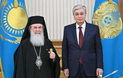 Касым-Жомарт Токаев провел встречу с Патриархом Иерусалимским Феофилом ІІІ